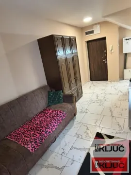 Izdavanje, garsonjera, 24m², Adice, Novi Sad Sve Podlokacije - image 3