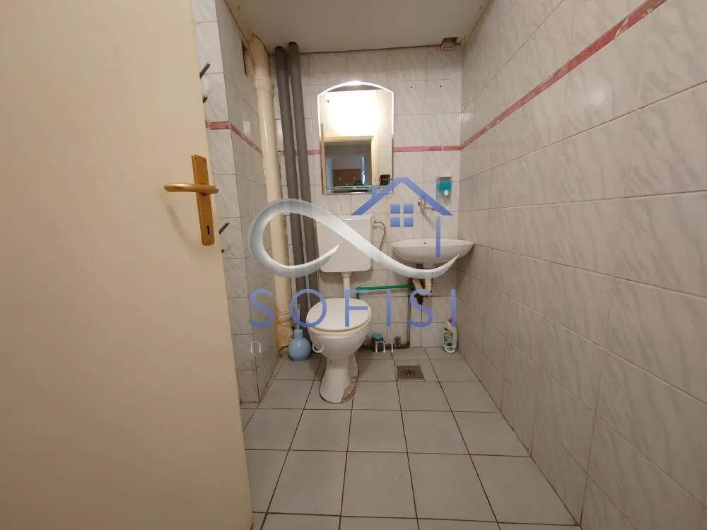Sale, office space, 60m², Železnička Stanica, Novi Sad Sve Podlokacije