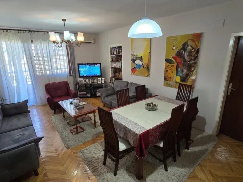 Prodaja, stan, 74m², Gintaš, Podgorica - image 2