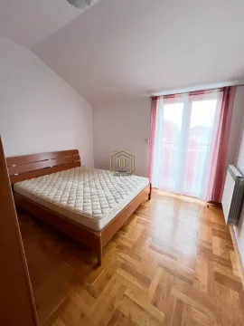 Rent, four bedroom apartment, 150m², Stari Aerodrom, Podgorica - image 6
