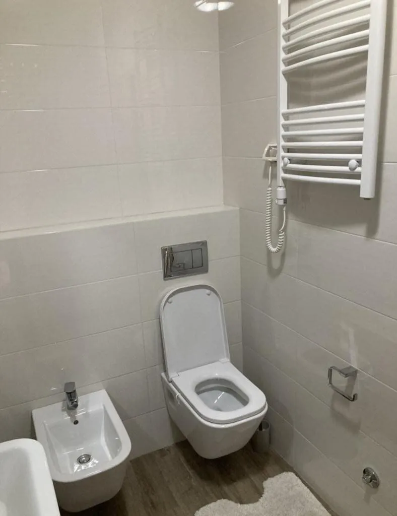 Izdavanje, dvosoban stan, 75m², City Kvart, Podgorica