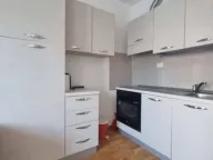 Izdavanje, jednosoban stan, 36m², Budva, Crna Gora - image 6