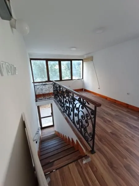 Prodaja, poslovni prostor, 32m², Bar, Crna Gora