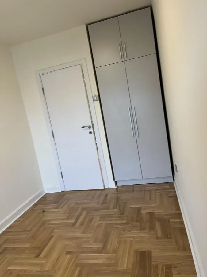Izdavanje, stan, 180m², Stari Grad, Beograd