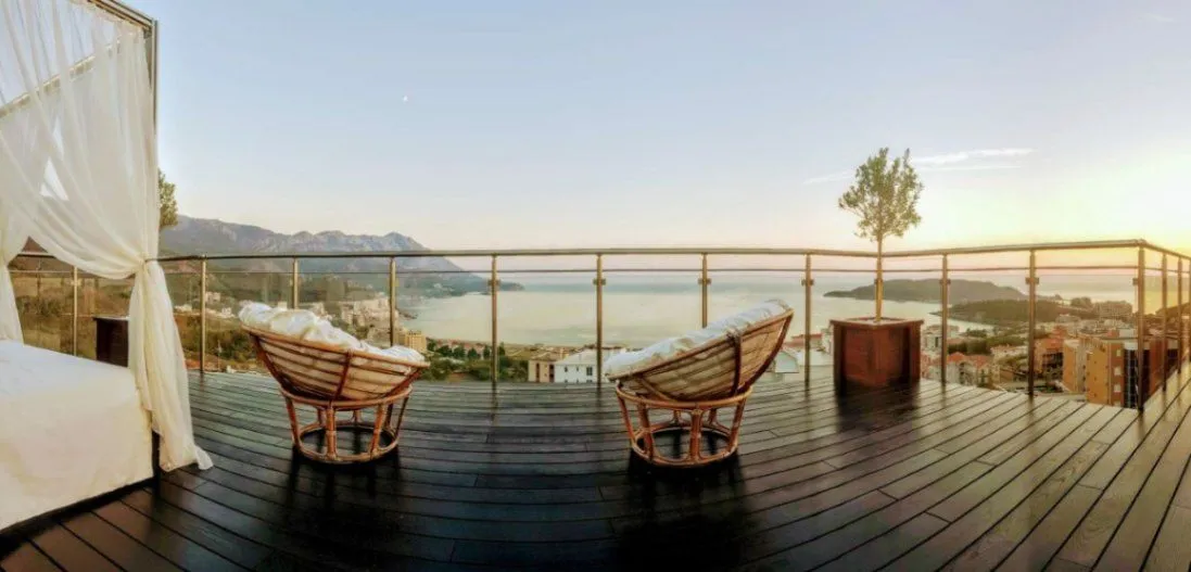 Sale, two bedroom apartment, 168m², Bečići, Budva