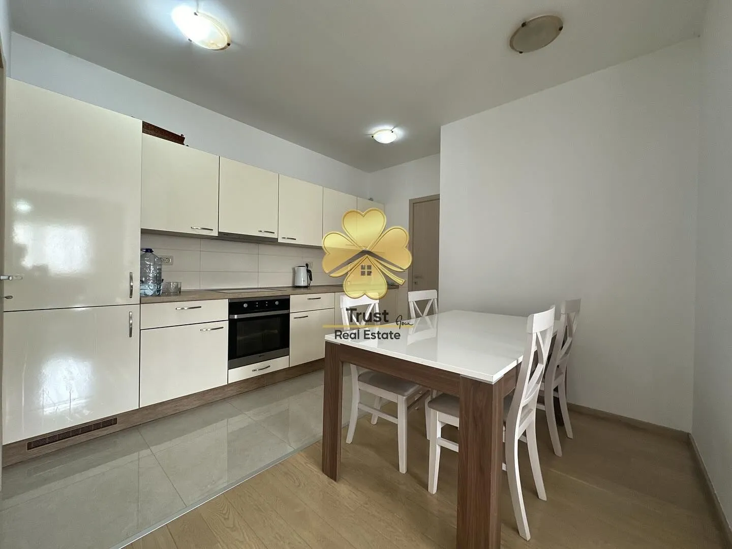 Rent, two bedroom apartment, 71m², City Kvart, Podgorica