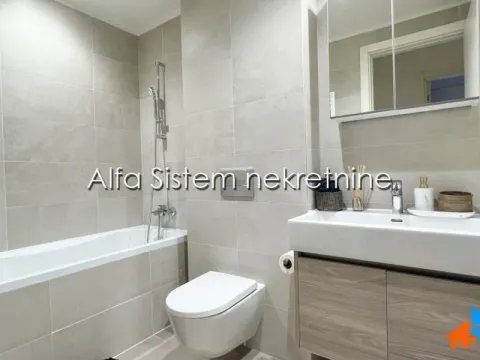 Rent, three bedroom apartment, 88m², Savski Venac, Beograd - image 8