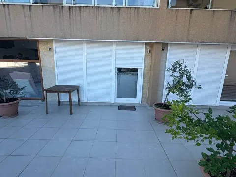 Izdavanje, stan, 40m², Pržno, Budva - image 7