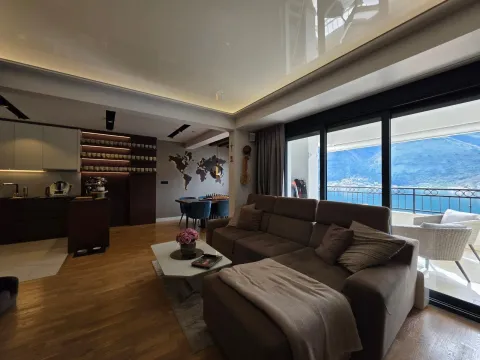 Prodaja, dvosoban stan, 85m², Dobrota, Kotor - image 22