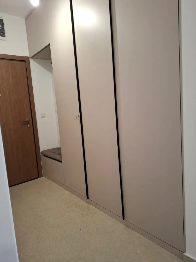 Prodaja, dvosoban stan, 71m², Ivanovići, Budva