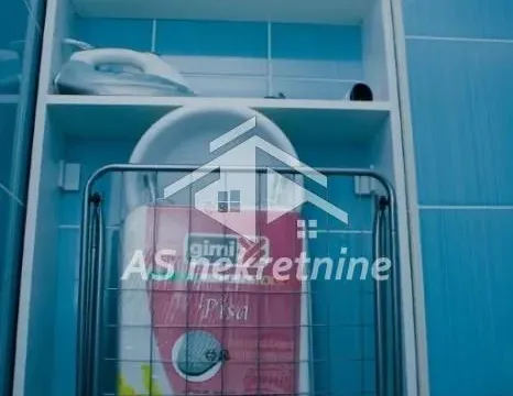 Izdavanje, trosoban stan, 89m², Stari Grad, Beograd - image 17