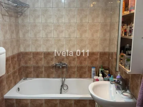 Prodaja, jednosoban stan, 31m², Petlovo Brdo, Beograd - image 4