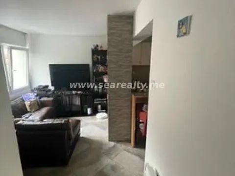 Prodaja, dvosoban stan, 52m², Tivat, Crna Gora - image 3