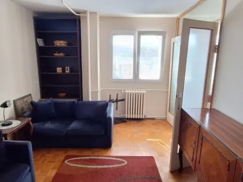 Sale, two bedroom apartment, 57m², Novi Beograd Blok 28, Novi Beograd Sve Podlokacije - image 1