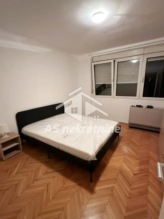 Prodaja, dvosoban stan, 52m², Južni Bulevar, Vračar Sve Podlokacije