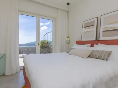 Sale, one bedroom apartment, 103m², Luštica Bay, Tivat - image 8