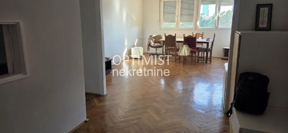 Prodaja, dvosoban stan, 58m², Novi Beograd Blok 1 Fontana, Novi Beograd Sve Podlokacije