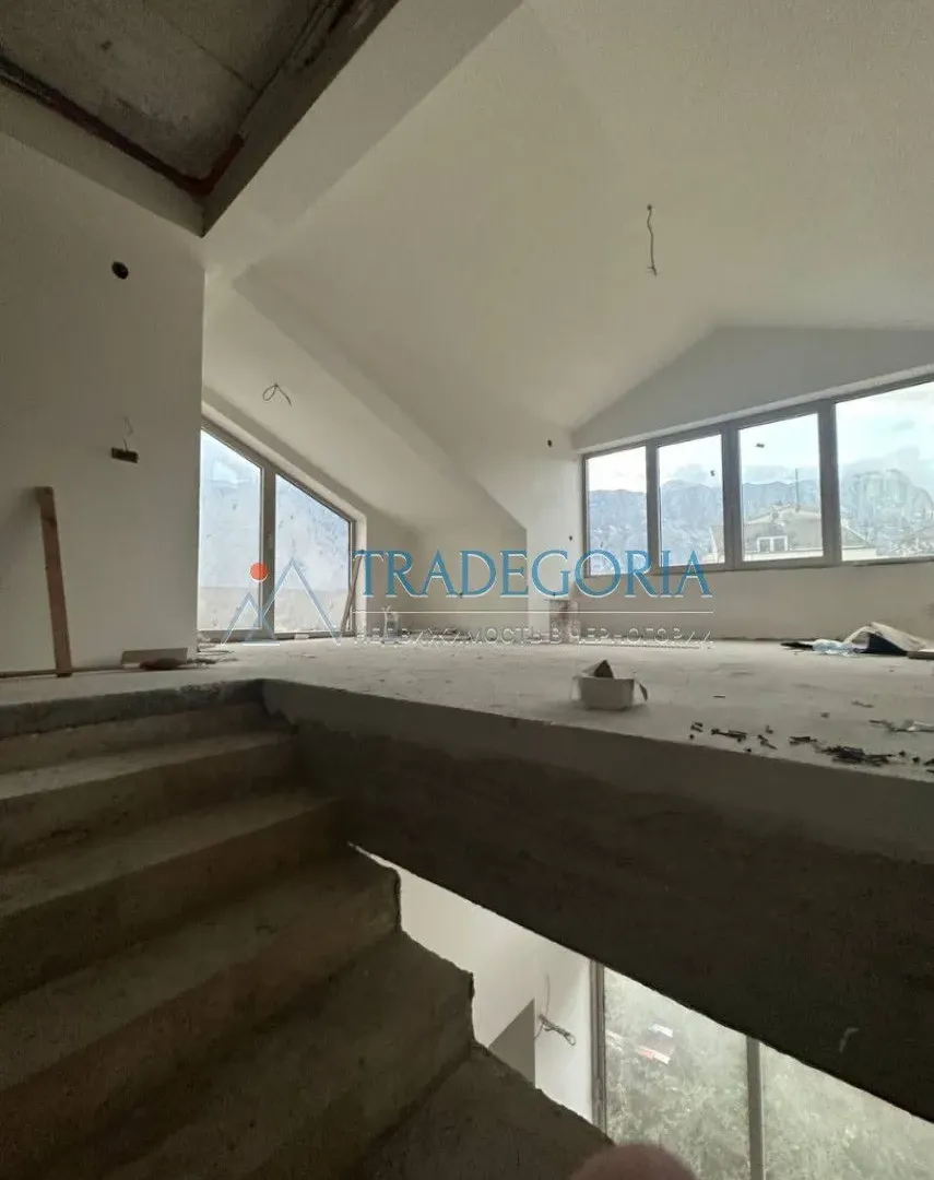 Prodaja, kuća, 516m², Prčanj, Kotor