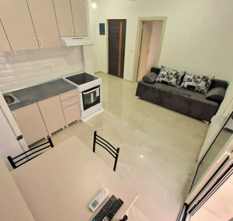 Izdavanje, jednosoban stan, 40m², Šušanj, Bar