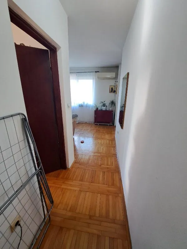 Prodaja, dvosoban stan, 37m², Karaburma, Palilula Sve Podlokacije