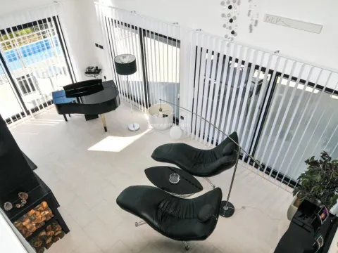 Sale, house, 390m², Mrčevac, Tivat - image 16