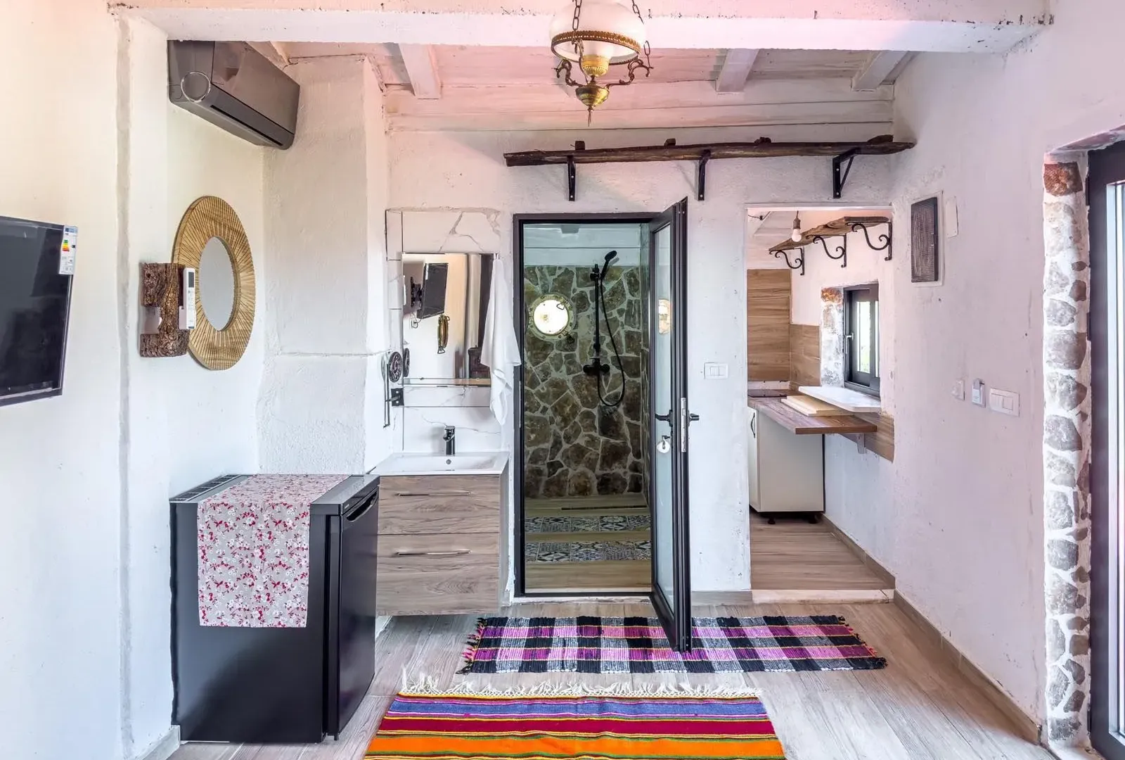 Sale, house, 240m², Bar, Crna Gora