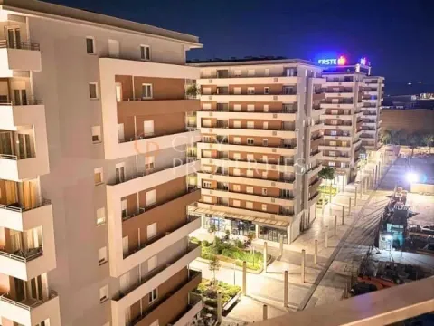 Izdavanje, stan, 43m², Central Point, Podgorica - image 3