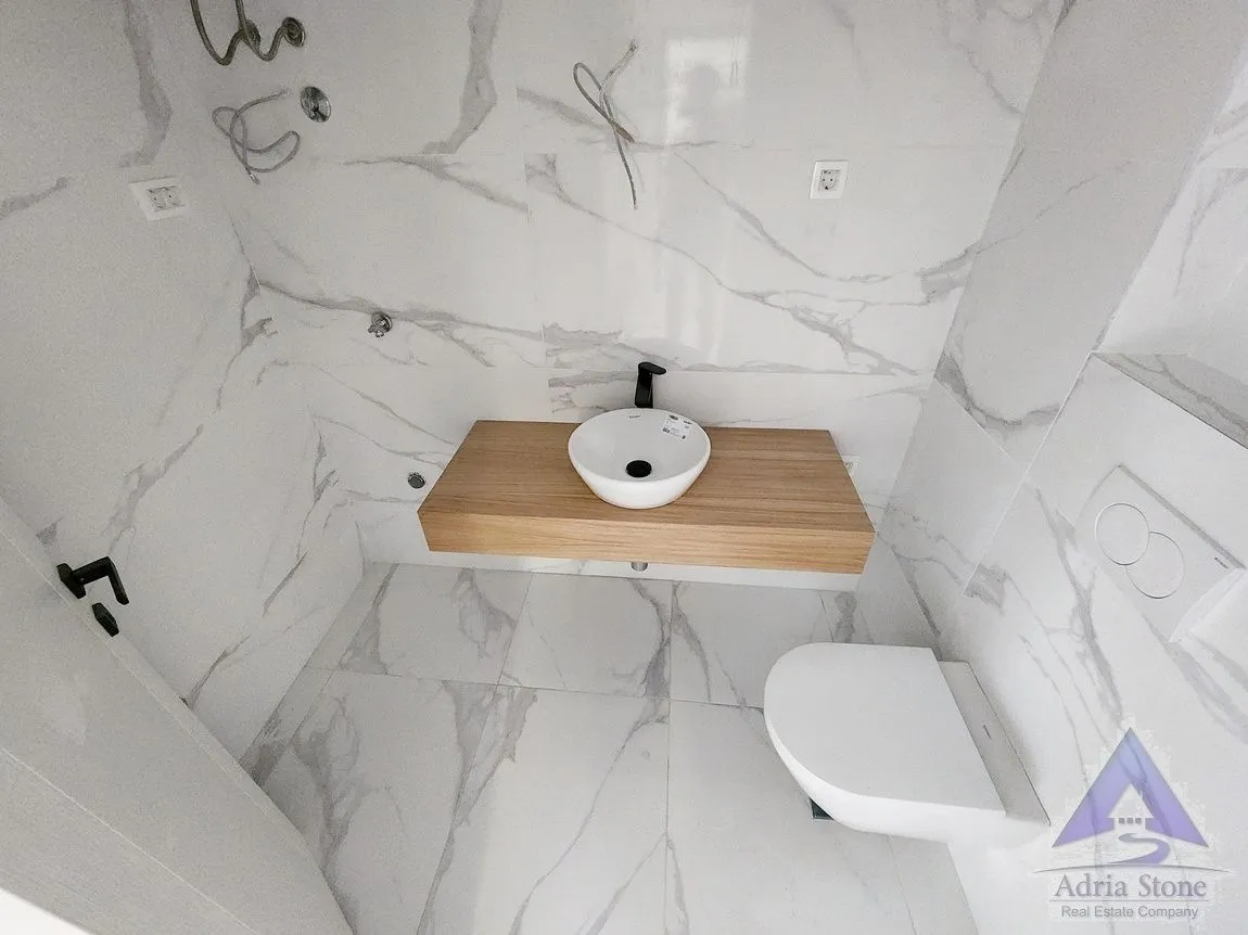 Sale, two bedroom apartment, 81m², Rafailovići, Budva
