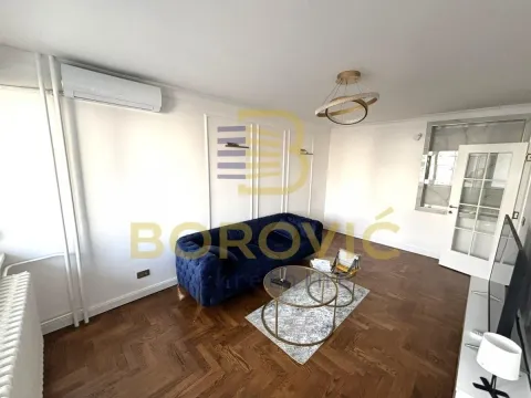 Rent, two bedroom apartment, 47m², Vračar Sve Podlokacije, Beograd - image 4