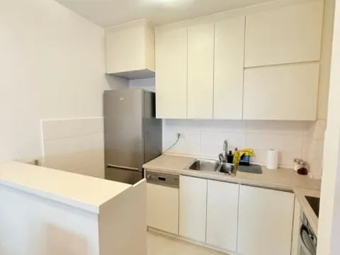 Izdavanje, jednosoban stan, 48m², City Kvart, Podgorica - image 3