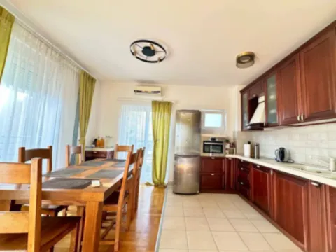 Sale, two bedroom apartment, 98m², Bečići, Budva - image 7
