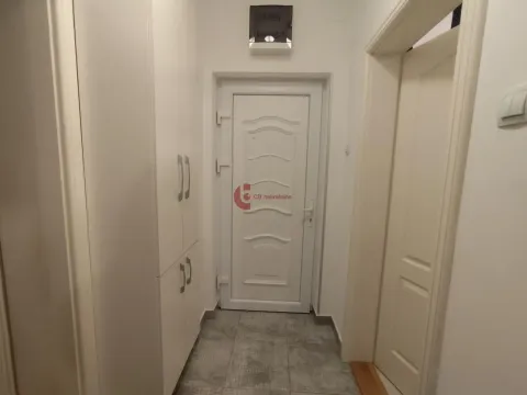 Izdavanje, dvosoban stan, 49m², Železničko Naselje, Subotica - image 9
