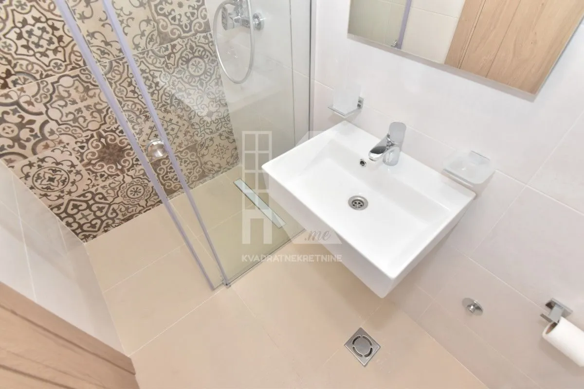 Rent, two bedroom apartment, 69m², Master Kvart, Podgorica