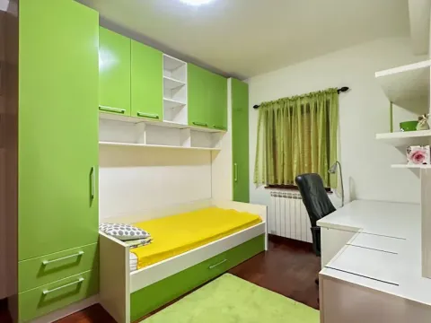 Rent, three bedroom apartment, 100m², Gorica C, Podgorica - image 7