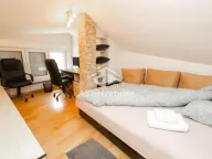 Izdavanje, četvorosoban stan, 140m², Obilićev Venac, Beograd - image 23