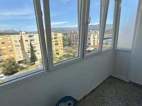 Rent, three bedroom apartment, 80m², Autobuska stanica, Podgorica - image 2