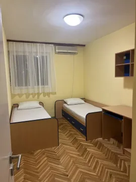 Rent, two bedroom apartment, 85m², Centar, Podgorica - image 17
