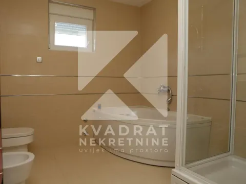Rent, house, 250m², Donji Kokoti, Podgorica - image 12