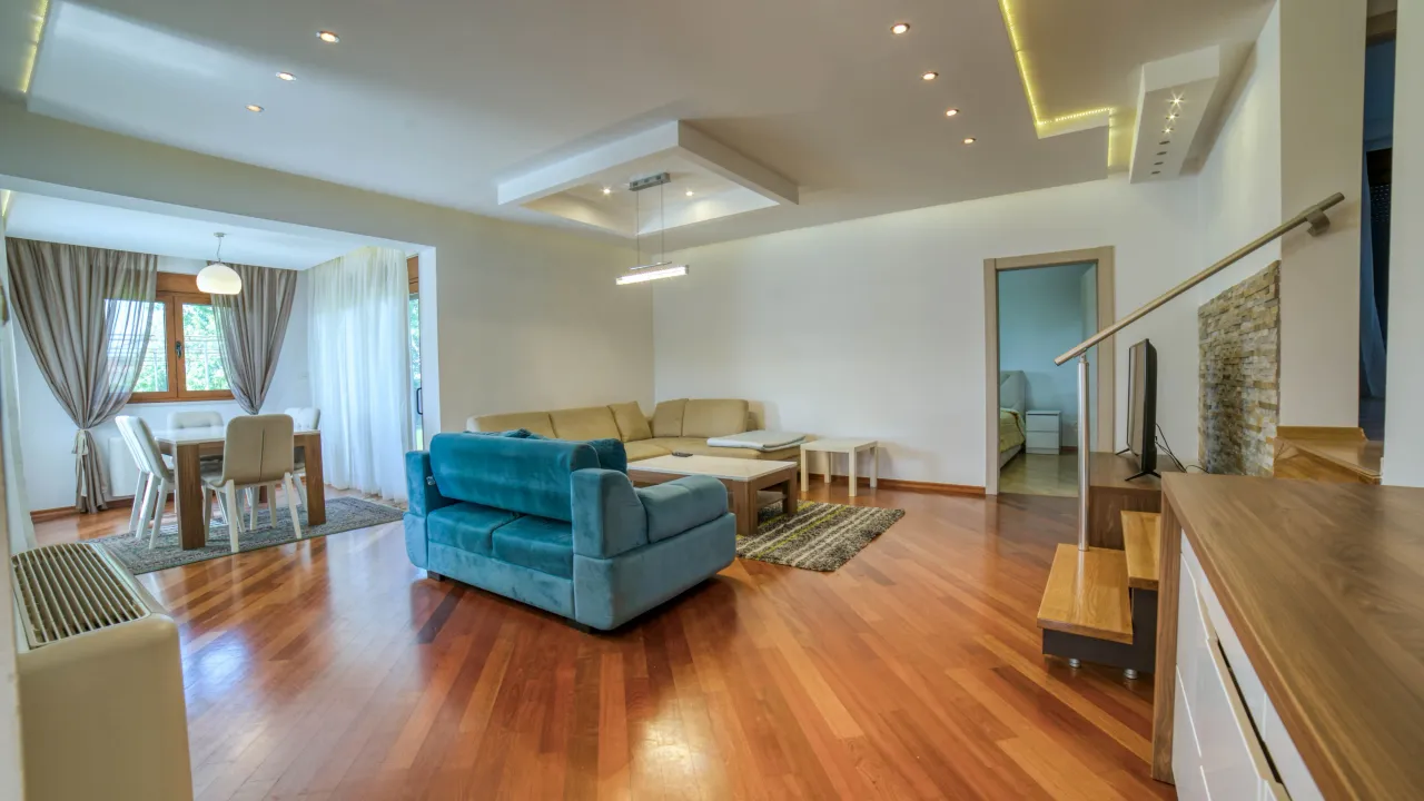 Rent, house, 170m², Zabjelo, Podgorica