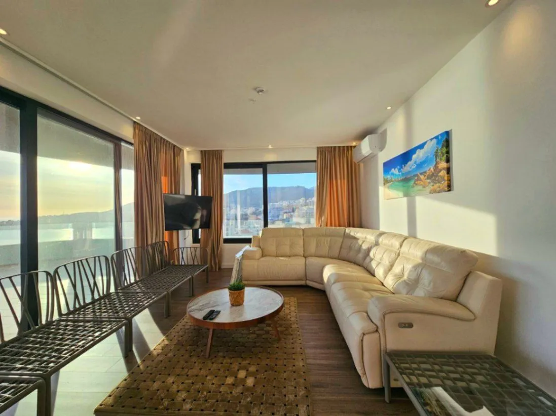 Prodaja, trosoban stan, 200m², Rafailovići, Budva