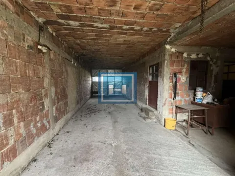 Sale, house, 304m², Krušar, Ćuprija - image 18