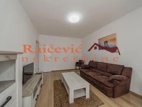 Izdavanje, trosoban stan, 66m², Tašmajdan, Palilula Sve Podlokacije - image 11