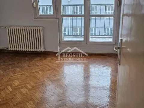 Izdavanje, poslovni prostor, 125m², Tašmajdan, Palilula Sve Podlokacije - image 9