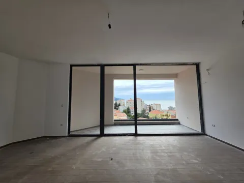 Prodaja, dvosoban stan, 105m², Bečići, Budva - image 7