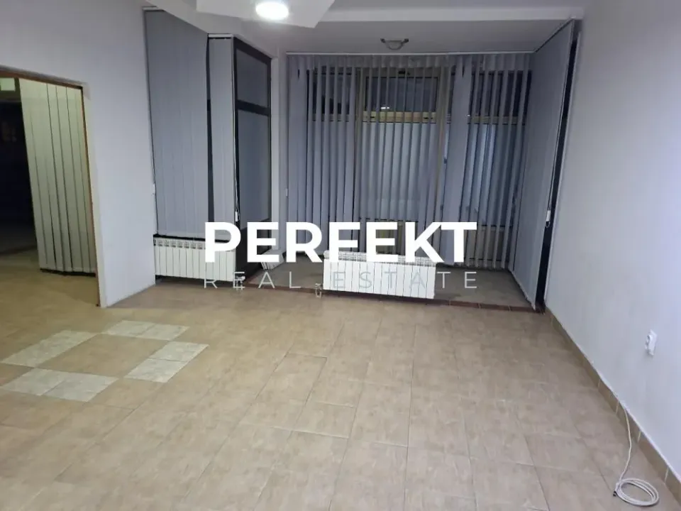 Rent, office space, 40m², Centar, Pančevo