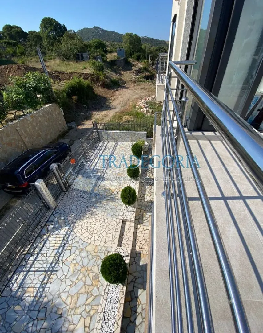 Prodaja, kuća, 300m², Bar, Crna Gora