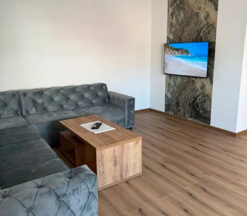 Rent, two bedroom apartment, 85m², Šušanj, Bar