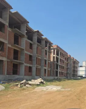 Pogled na stambenu zgradu u izgradnji sa spoljne strane. - image 3