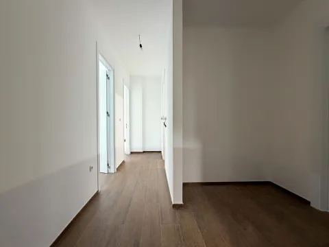 Prodaja, dvosoban stan, 104m², Bečići, Budva - image 9