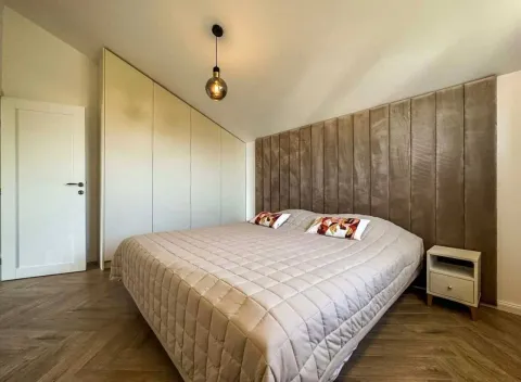 Rent, three bedroom apartment, 125m², Donja Lastva, Tivat - image 4